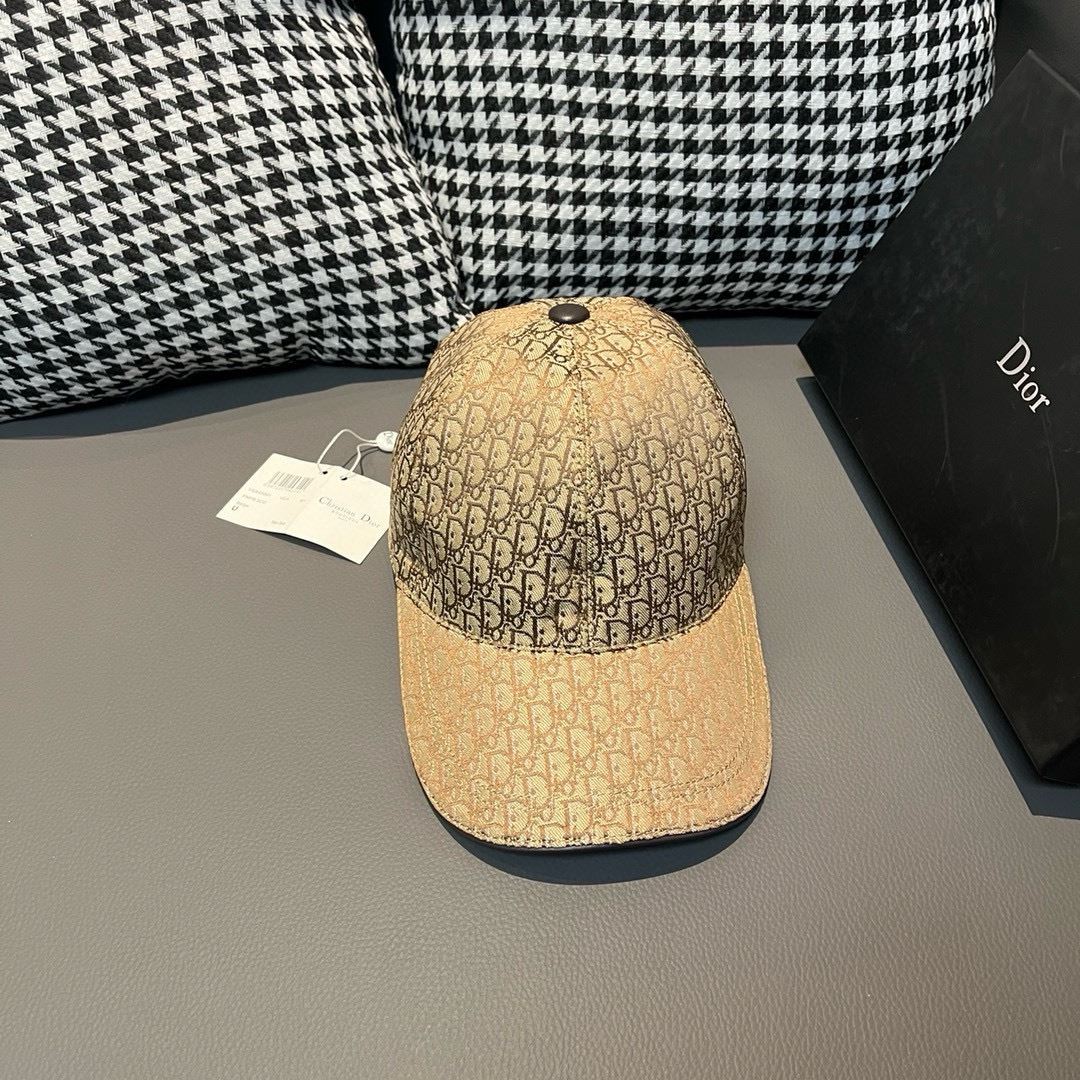 Christian Dior Caps